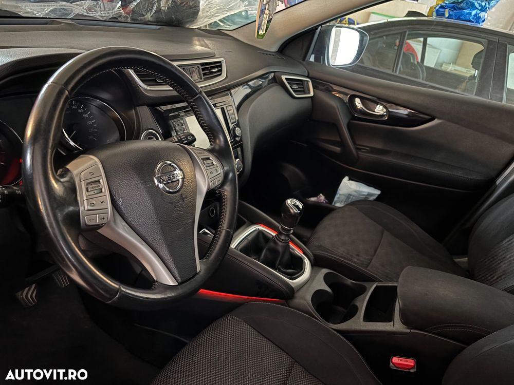Nissan Qashqai 1.6 DCI Start/Stop Tekna - 5