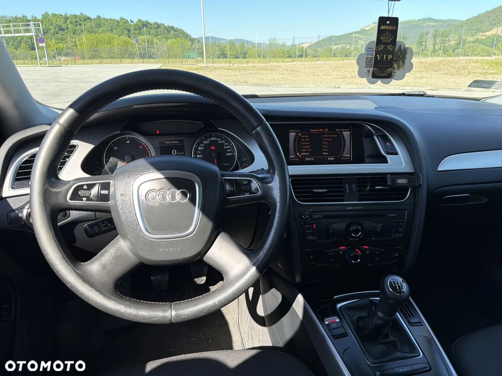 Audi A4 Limousine 2.0 TDI - 14