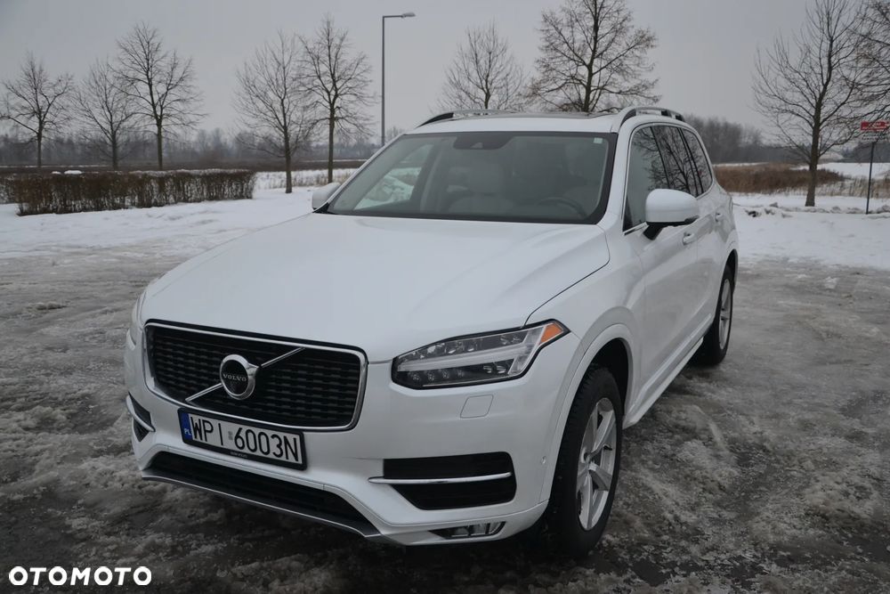 Volvo XC 90 T5 AWD Geartronic Momentum - 1