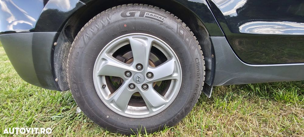 Hyundai ix35 - 23