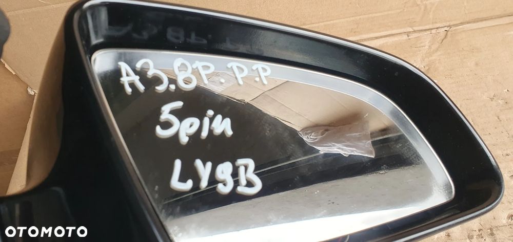 Lusterko zewnętrzne prawe Audi A3 8P 5 PIN LY9B - 8