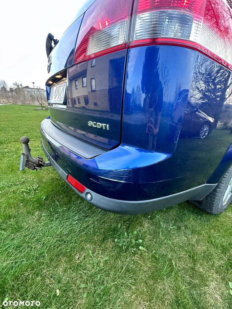 Opel Vectra 1.9 CDTI - 10