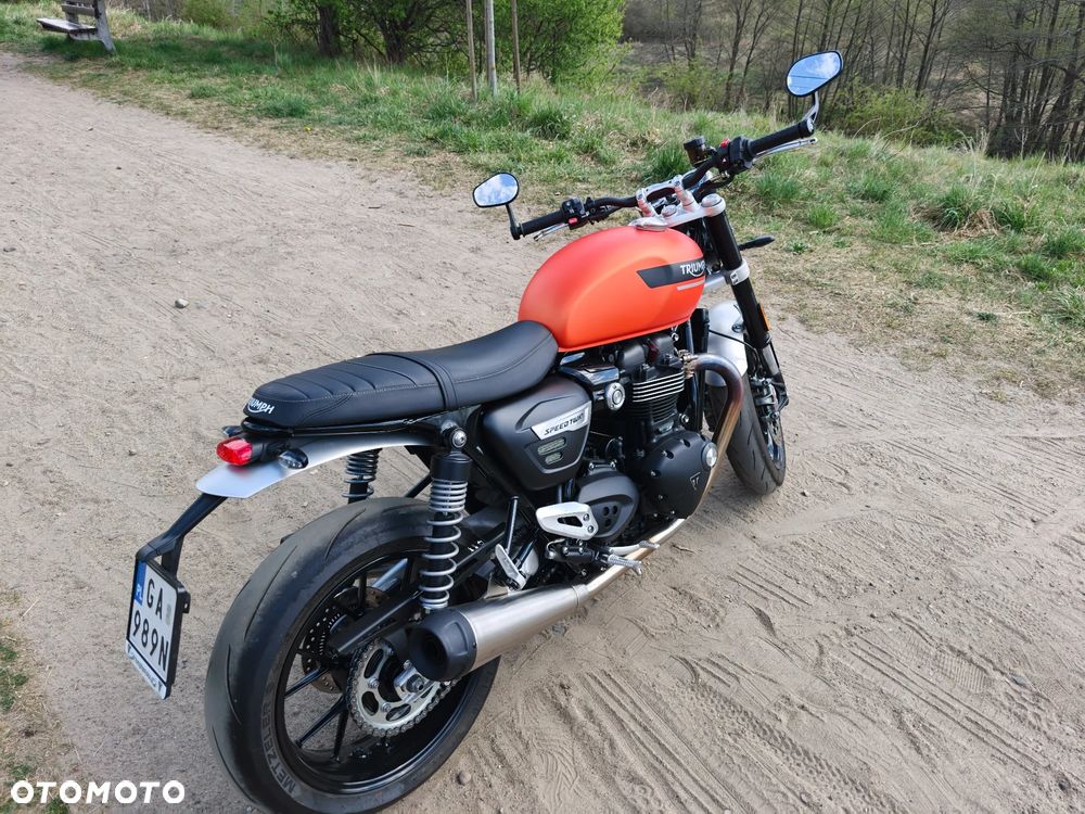 Triumph Speed Twin - 2
