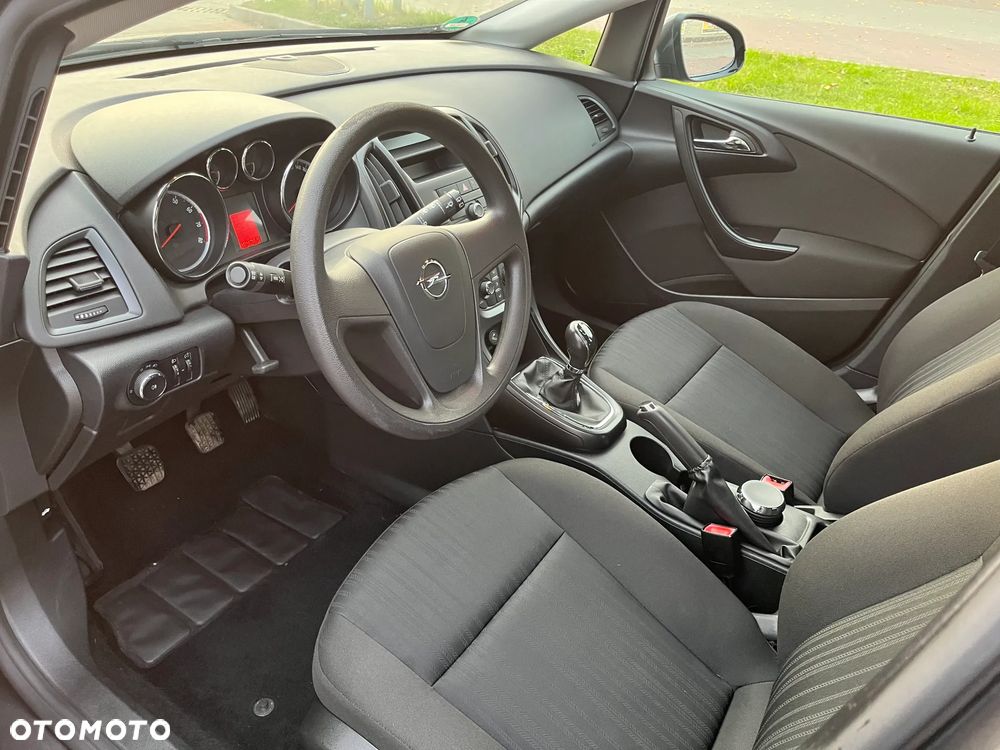 Opel Astra - 8