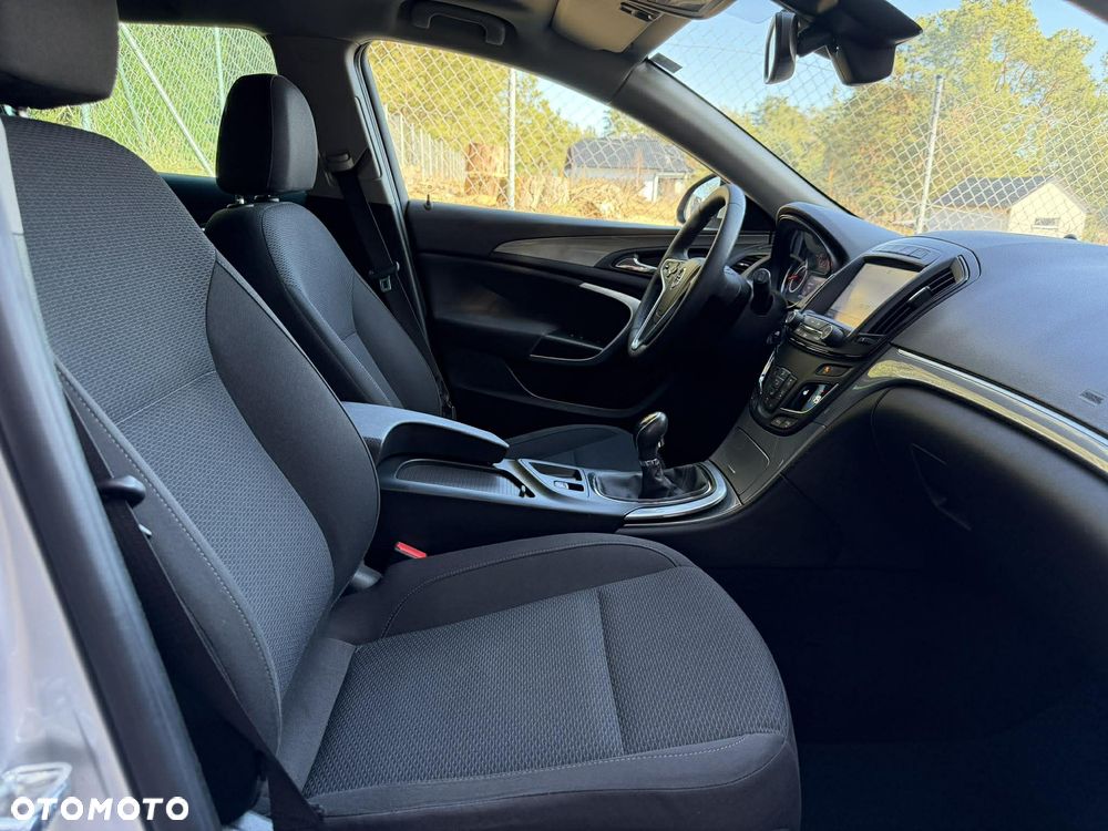 Opel Insignia 1.4 T Edition S&S - 24