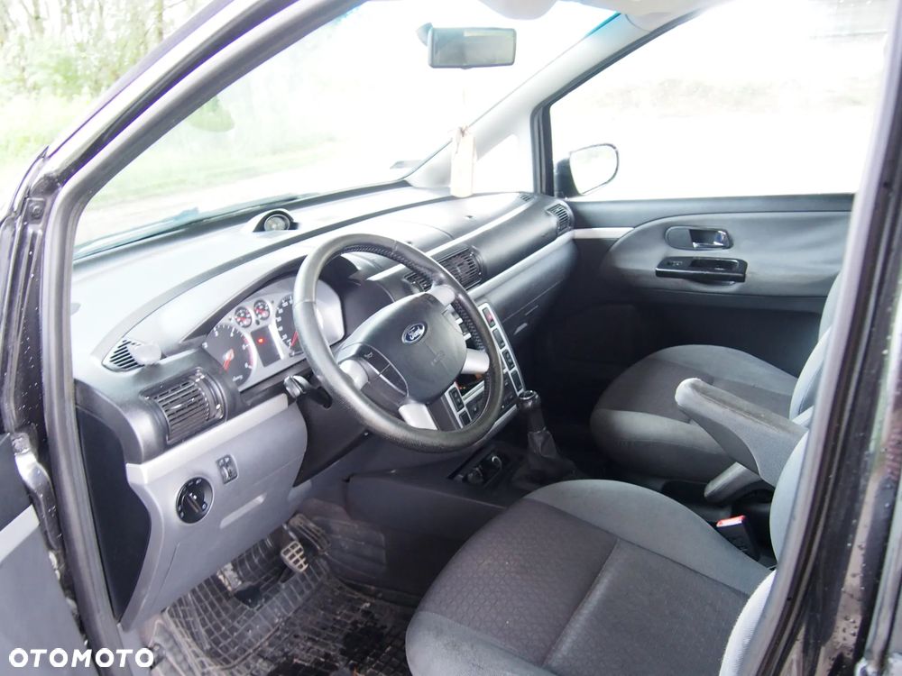 Ford Galaxy TDI Ghia - 13