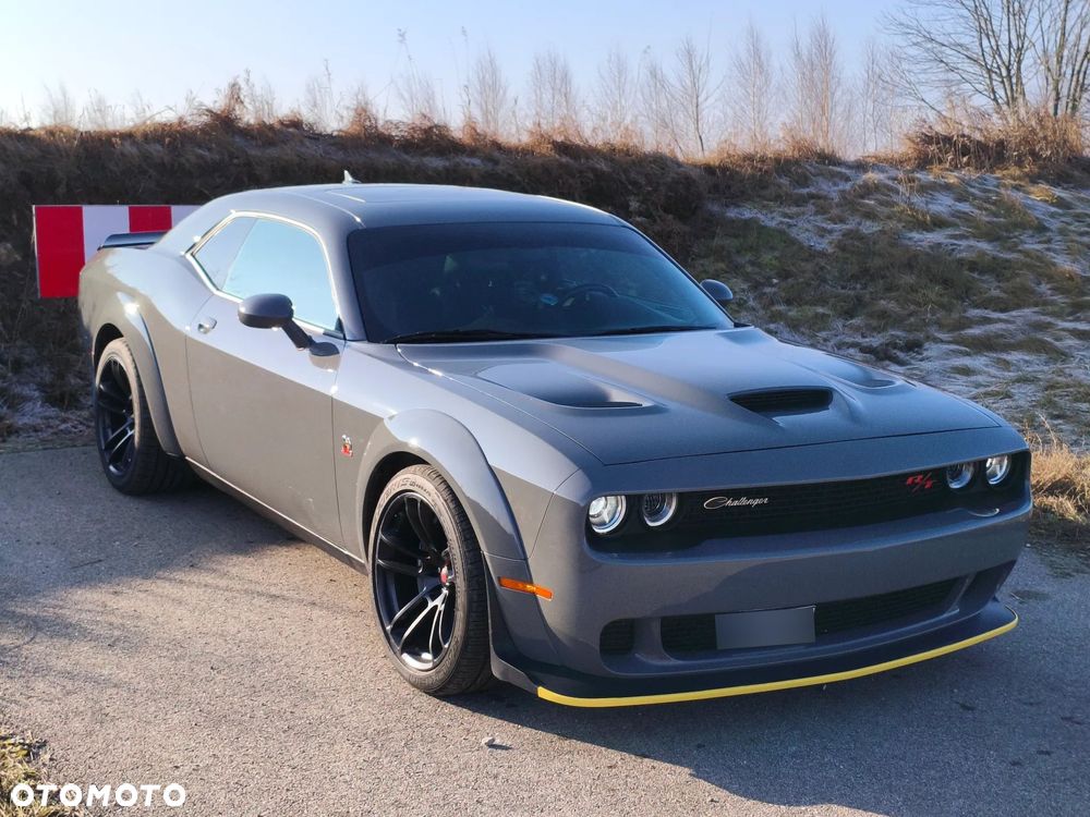 Dodge Challenger 6.4 Scat Pack Widebody - 4
