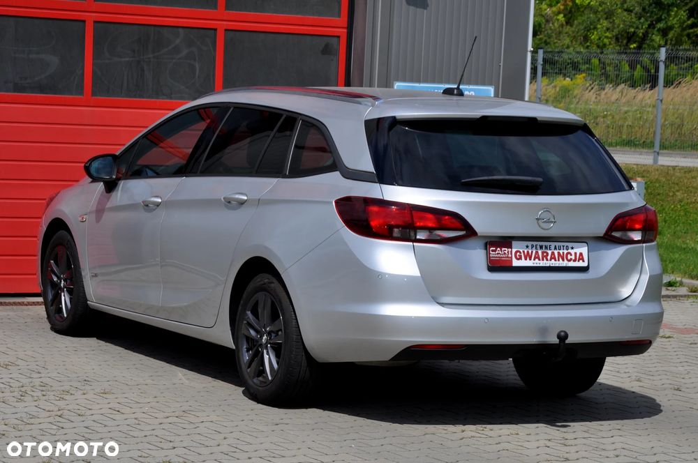Opel Astra 1.5 D Start/Stop Automatik Design&Tech - 12