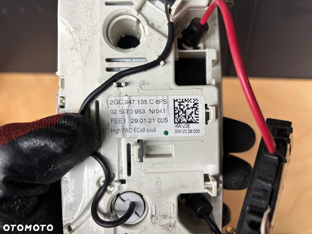 Vw T-ROC Cabrio lampka podsufitki oświetlenie 5Q0951172A 2GC947135C - 4