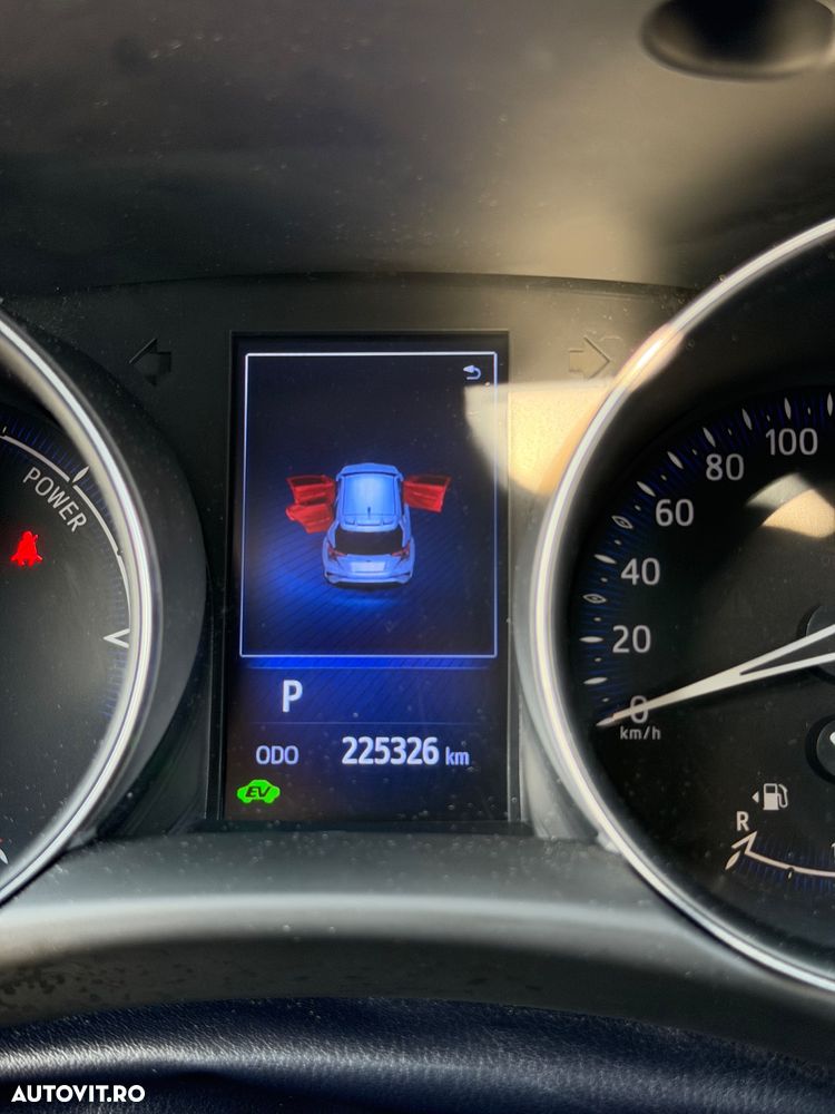 Toyota C-HR 1.8 HSD 4x2 CVT C-ult LED - 23