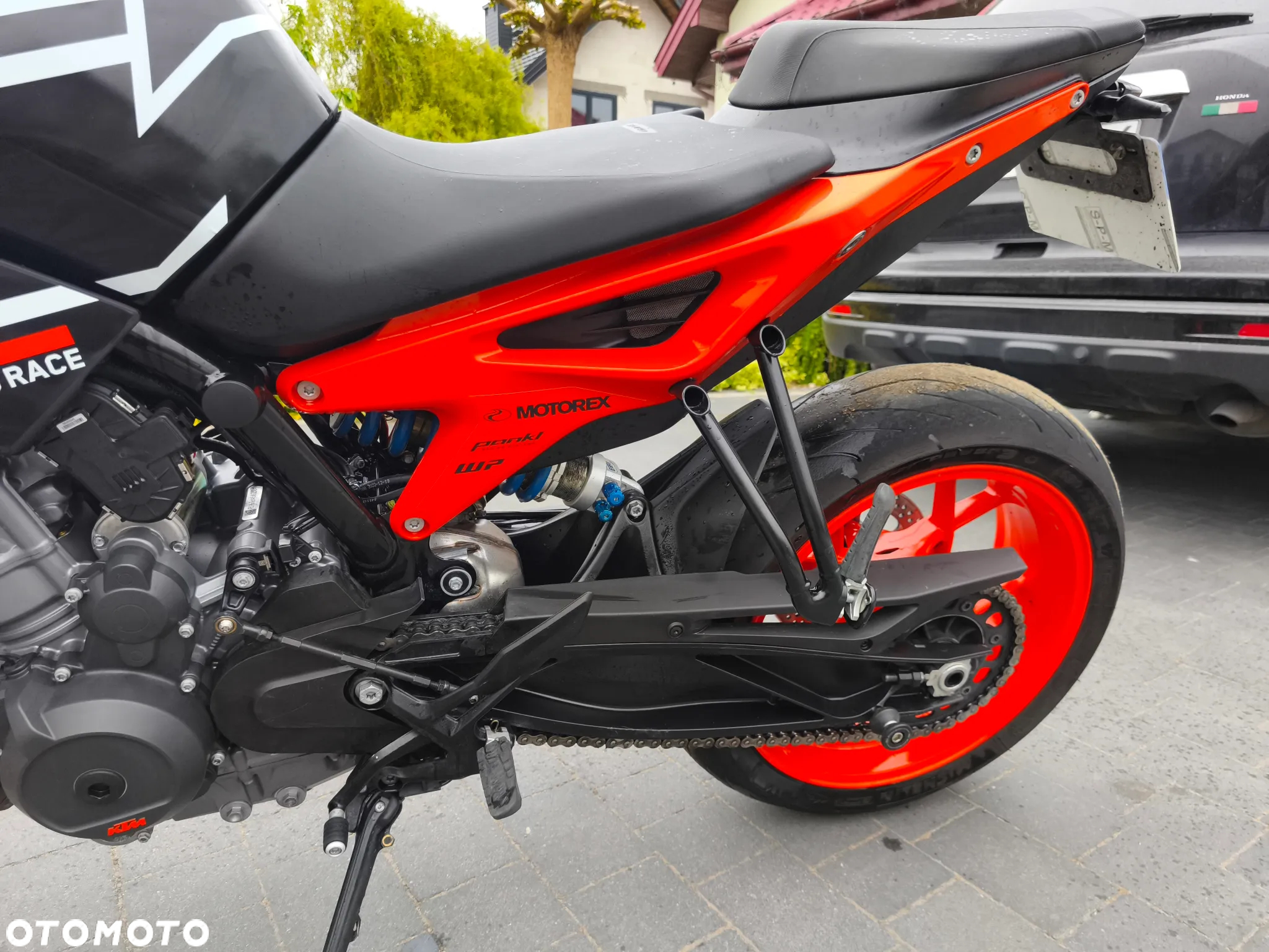 KTM Duke - 17