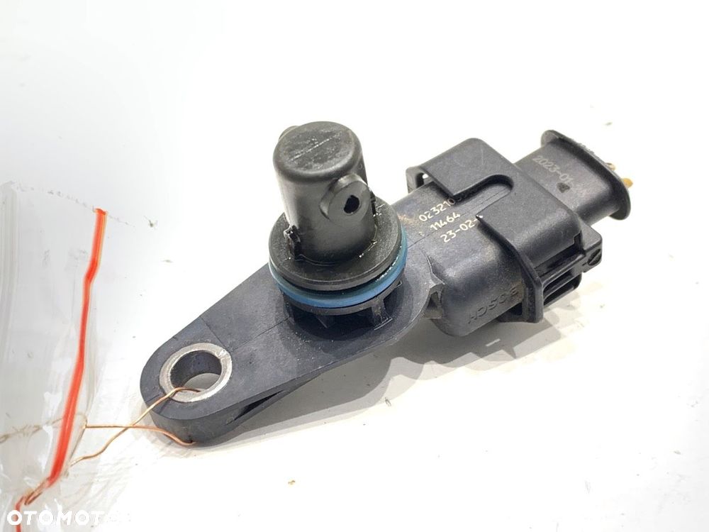 CZUJNIK POŁOŻENIA WAŁKA ROZRZĄDU  SSANGYONG TIVOLI 2015 - 2022 1.5 T-GDi 120 kW [163 KM] benzyna - 1