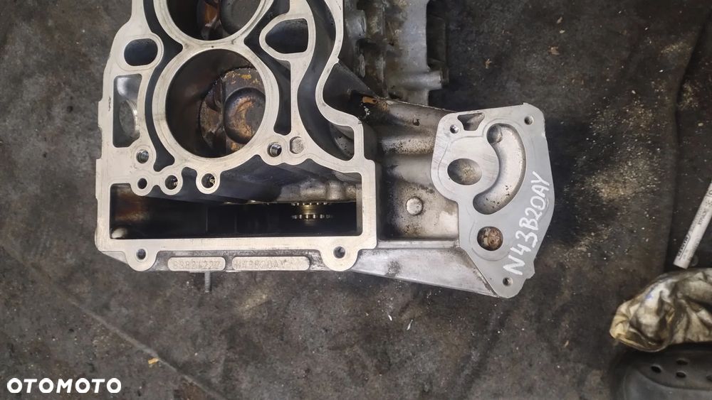 BMW E60 E61 E87 E90 E91 2,0 N43B20AY silnik dół blok wał tłoki - 1