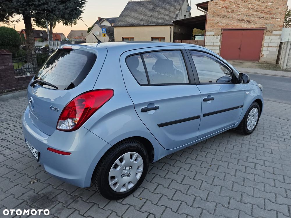 Hyundai i20 1.25 Classic + - 15