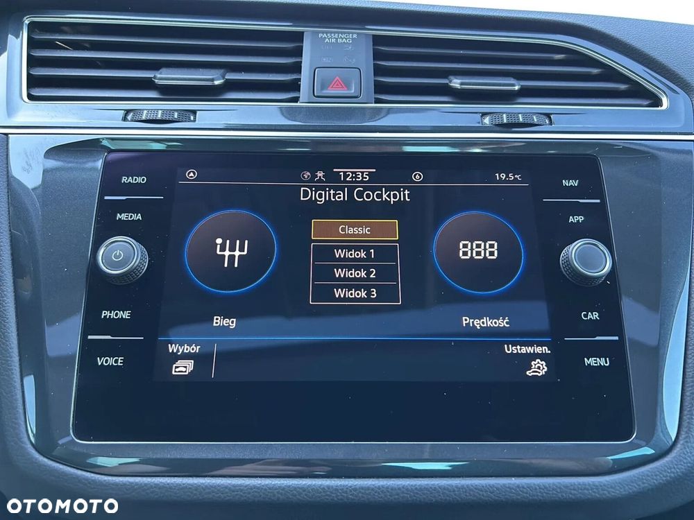 Volkswagen Tiguan - 30