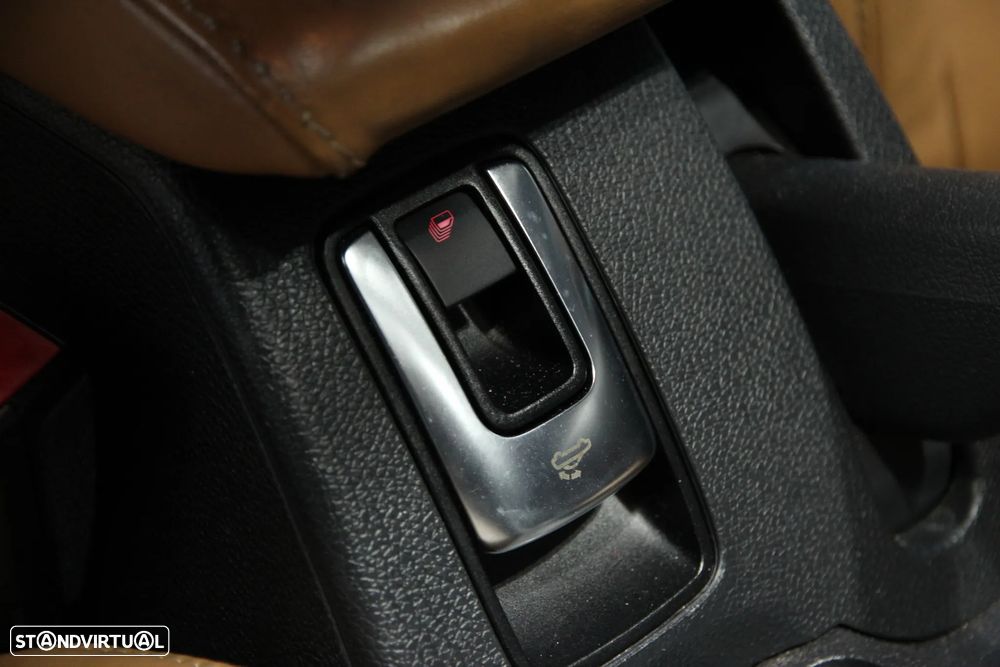 VW Golf Cabriolet 1.2 TSI BlueMotion Exclusive - 22