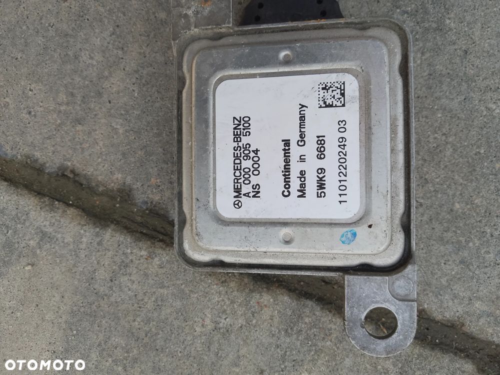 SONDA LAMBDA CZUJNIK NOX MERCEDES W218 A0009055100 - 2
