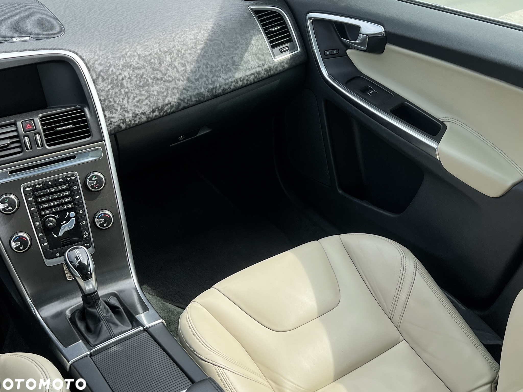 Volvo XC 60 D5 AWD Summum - 20