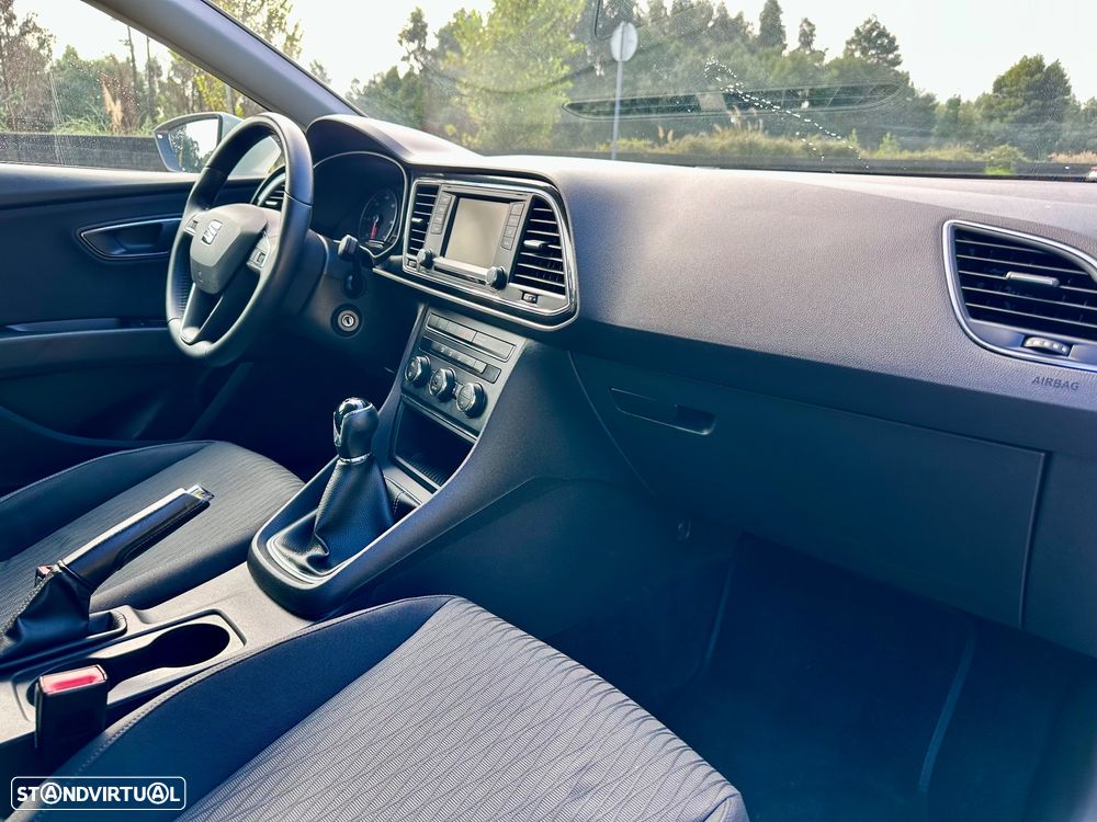 SEAT Leon 1.6 TDI Style Ecomotive - 34