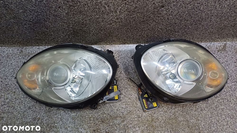 Mercedes W251 lampy lampa lewa prawa przod przednia Xenon V251 KPL - 1