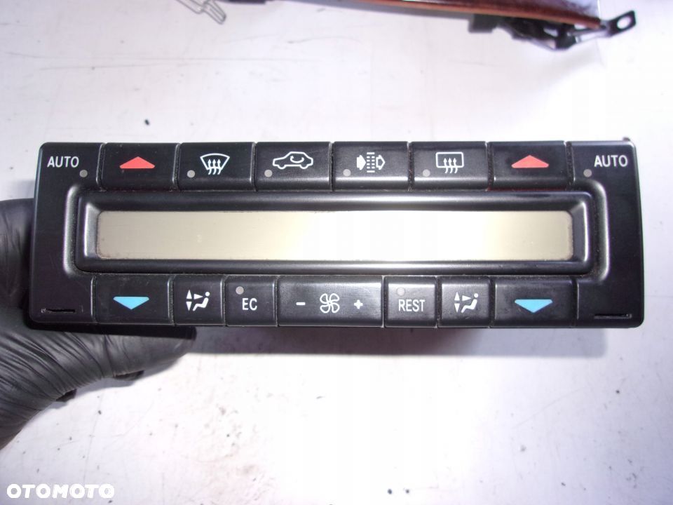 PANEL KLIMATYZACJI 2108302285 MERCEDES W210