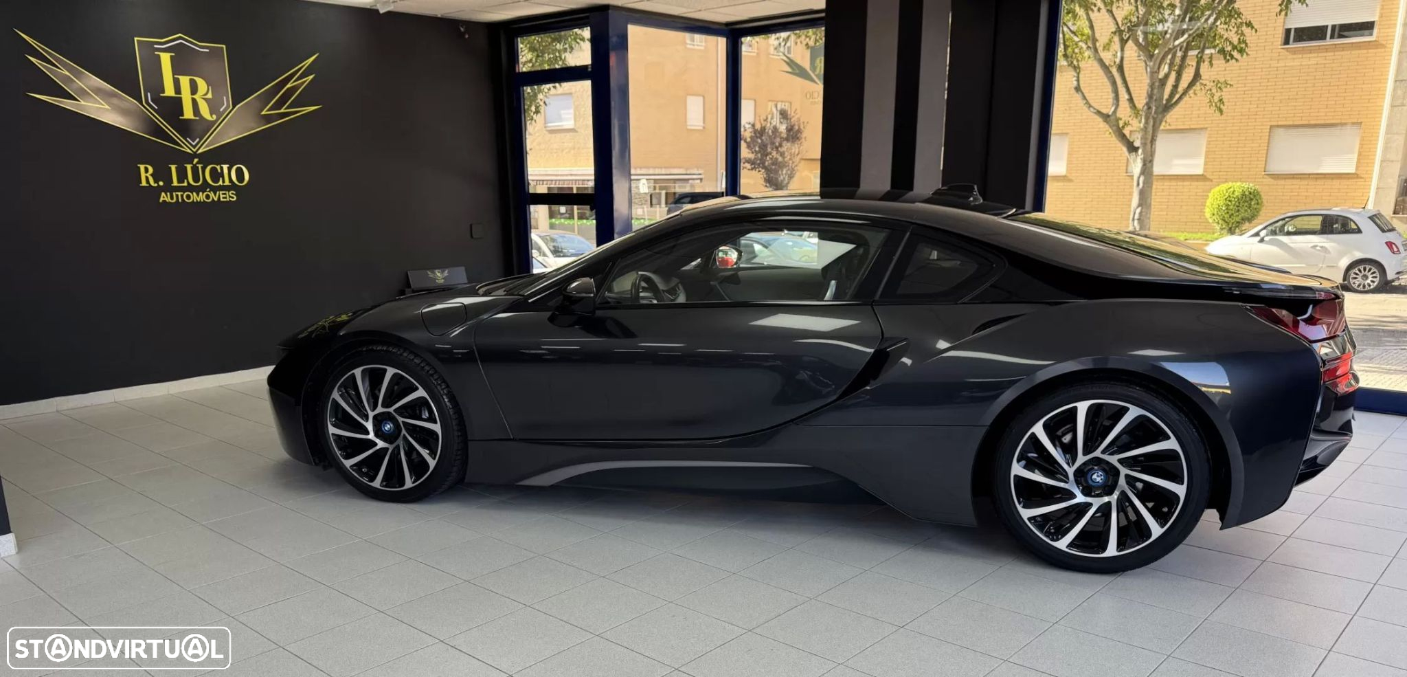 BMW i8 Standard - 25