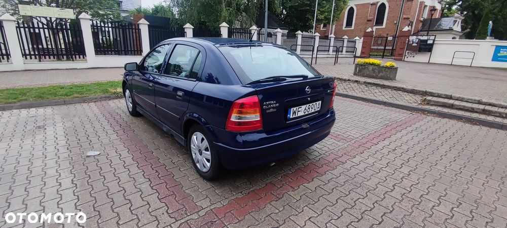 Opel Astra 1.4 Essentia - 5