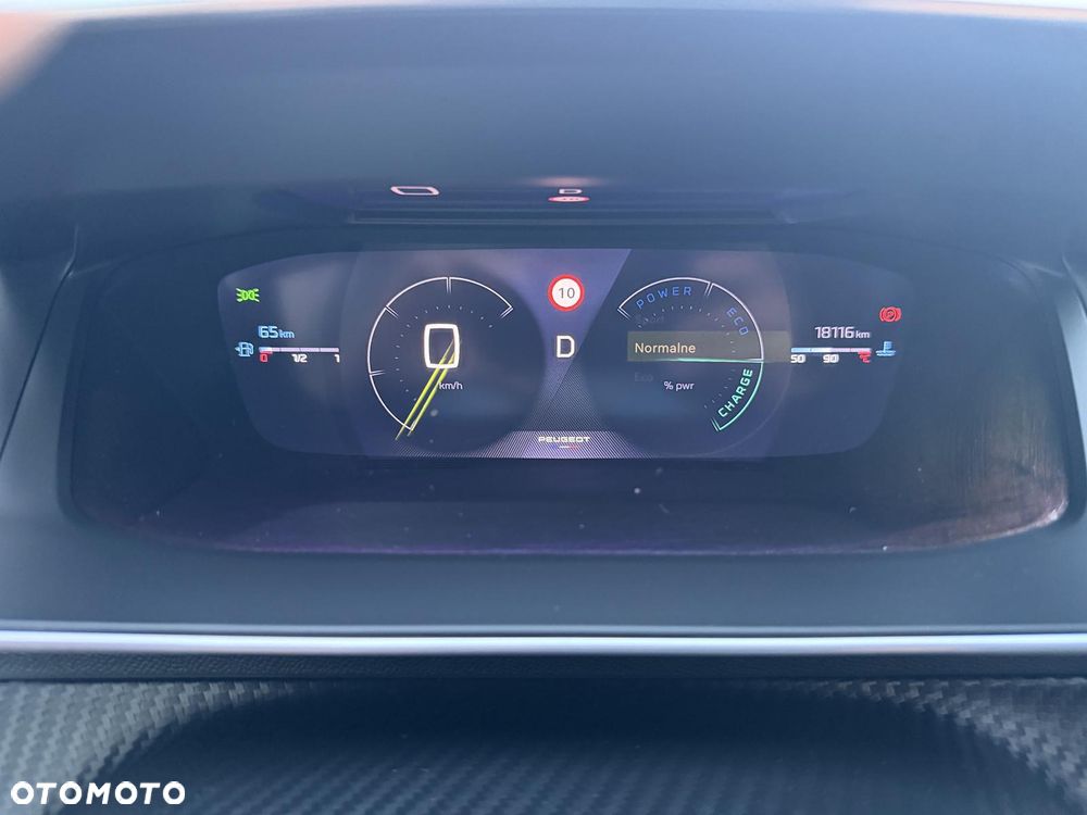 Peugeot 208 1.2 mHEV GT - 31