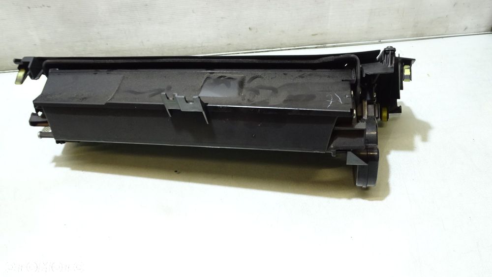 SCHOWEK PASAŻERA TOYOTA RAV4 III 2.2D-CAT 55441-42020 - 3