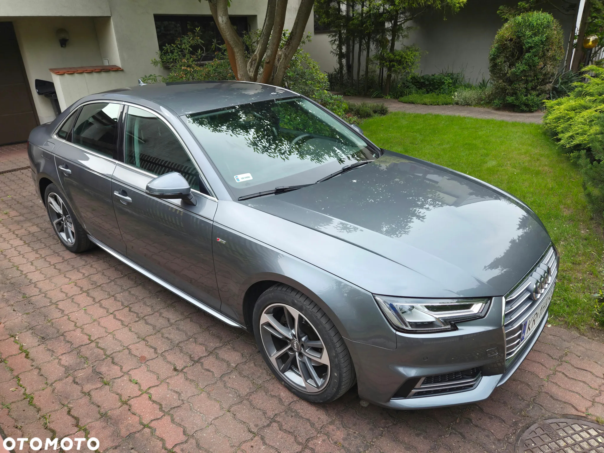 Audi A4 2.0 TFSI ultra Design S tronic - 3