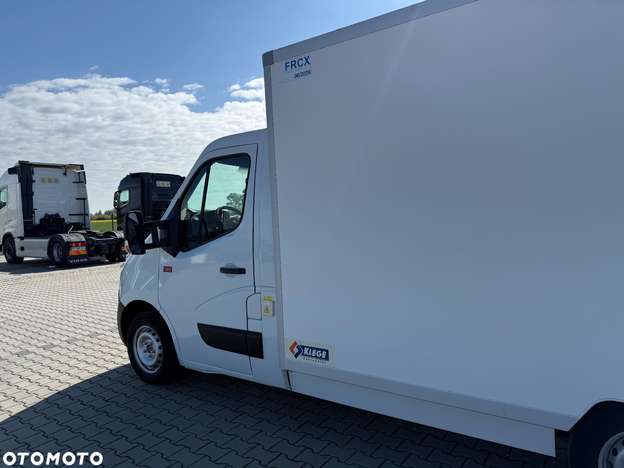 Renault MASTER 125 / CHŁODNIA / MROŹNIA / WTYKA 220V / HAKOWA / Z FRANCJI / STAN BDB / / / - 9