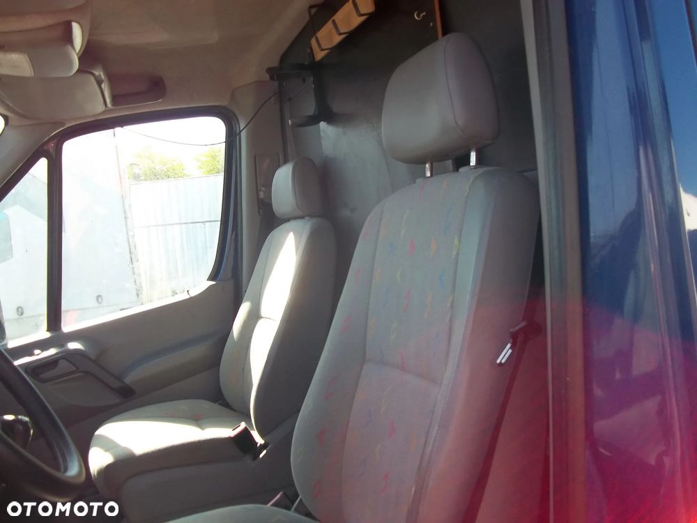 Volkswagen Crafter - 10