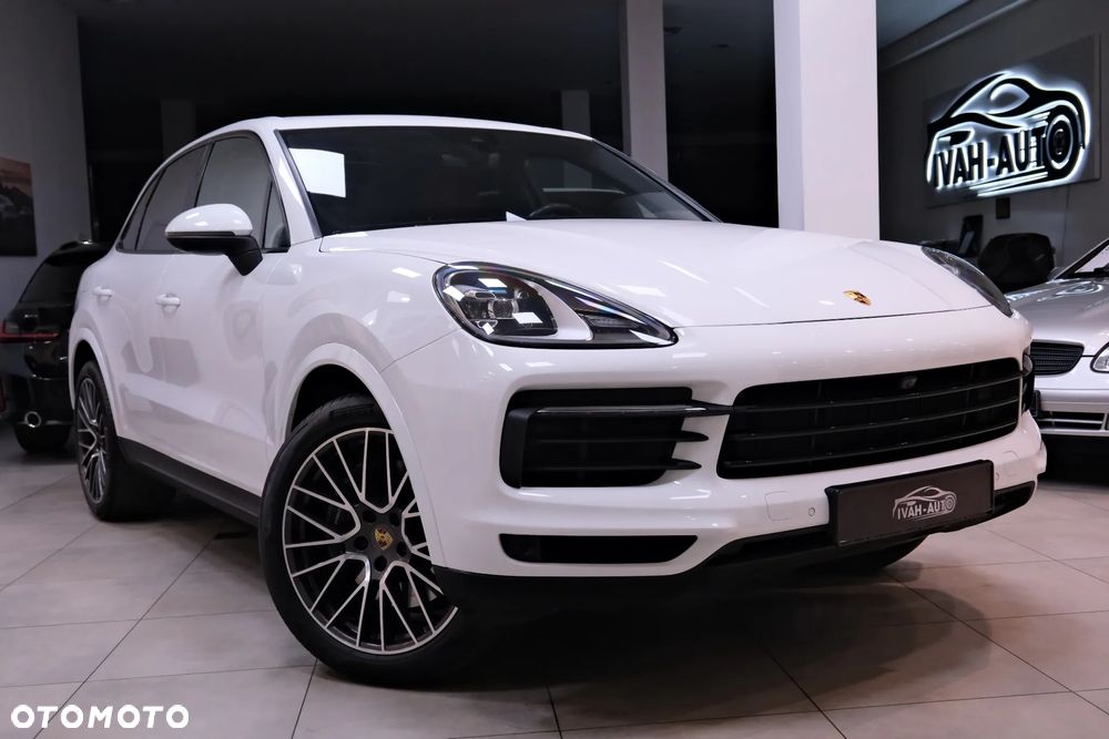 Porsche Cayenne - 4