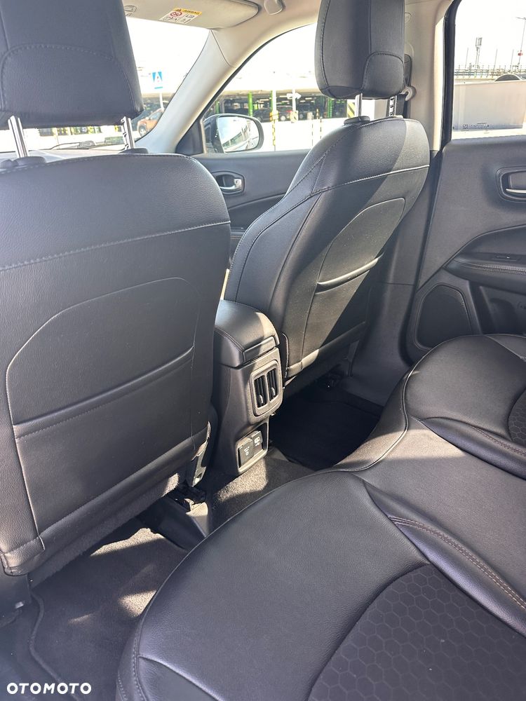 Jeep Compass 1.4 TMair Limited 4WD S&S - 10