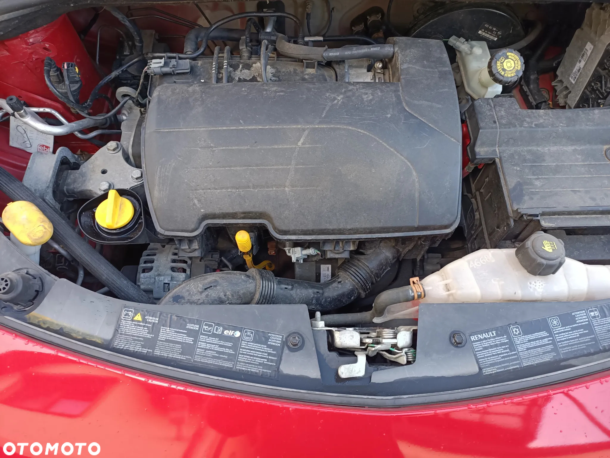Renault Clio 1.2 16V 75 Yahoo - 8