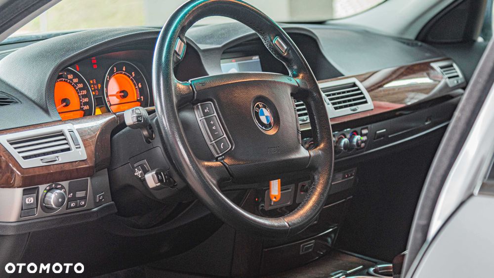 BMW Seria 7 - 7