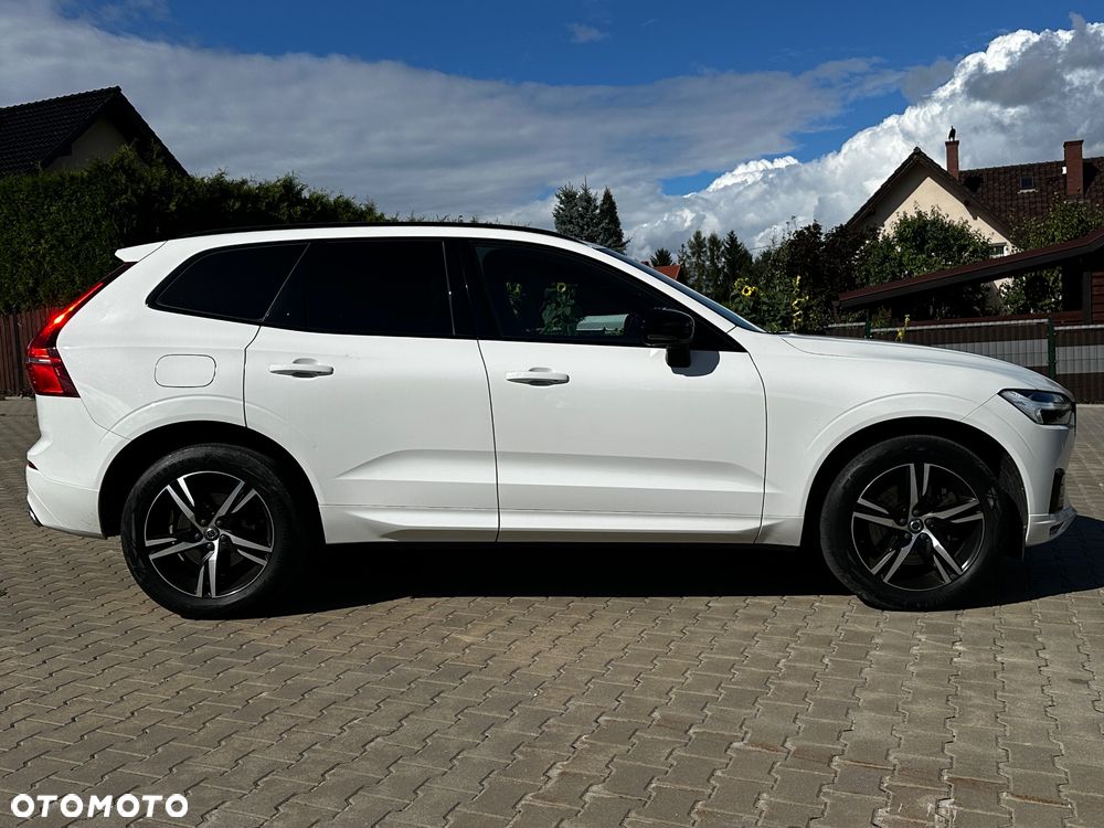 Volvo XC 60 B4 B R-Design - 12