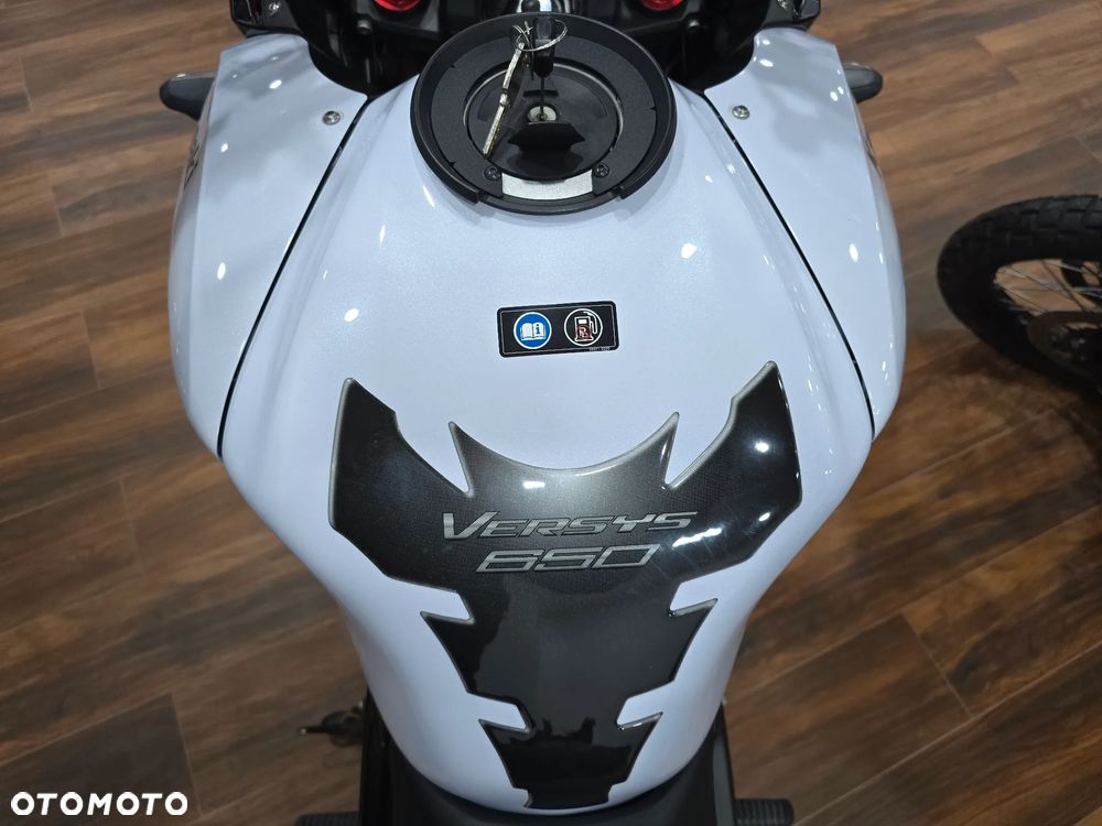 Kawasaki Versys 650 - 19