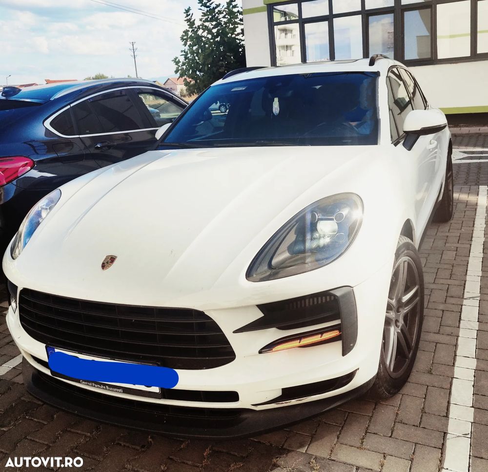 Porsche Macan S - 3