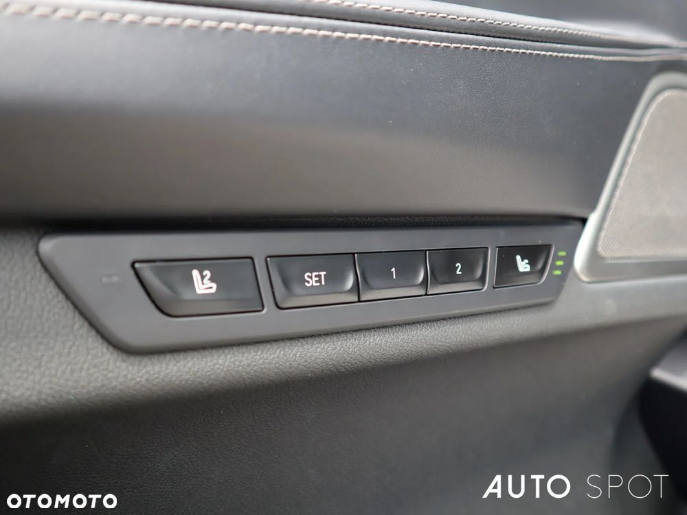 BMW Seria 7 - 14