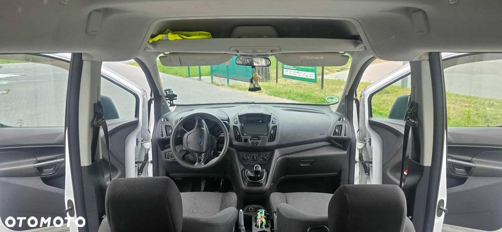 Ford Transit Connect - 6