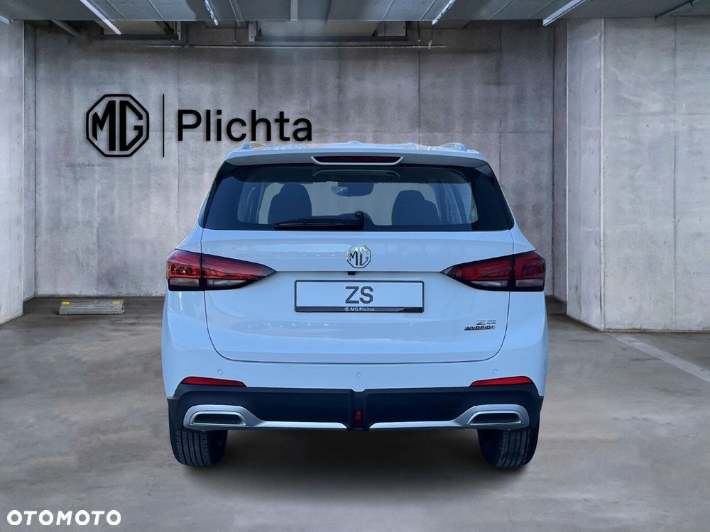 MG ZS Hybrid+ - 6