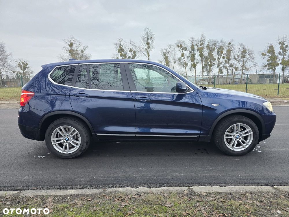 BMW X3 xDrive20d - 8