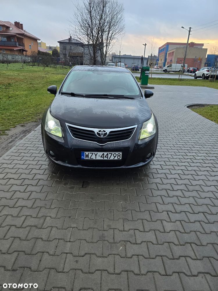 Toyota Avensis - 3