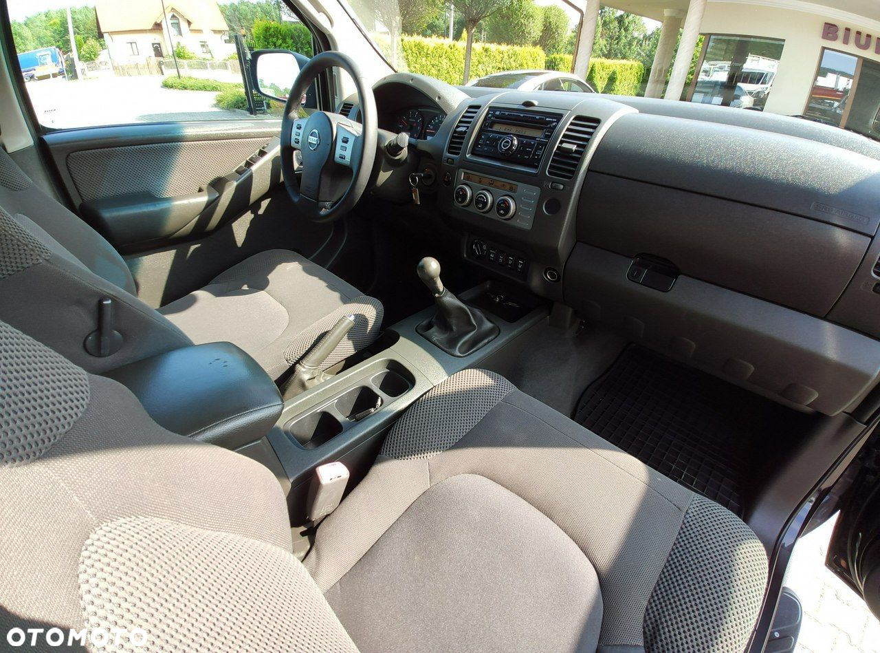 Nissan Navara - 33