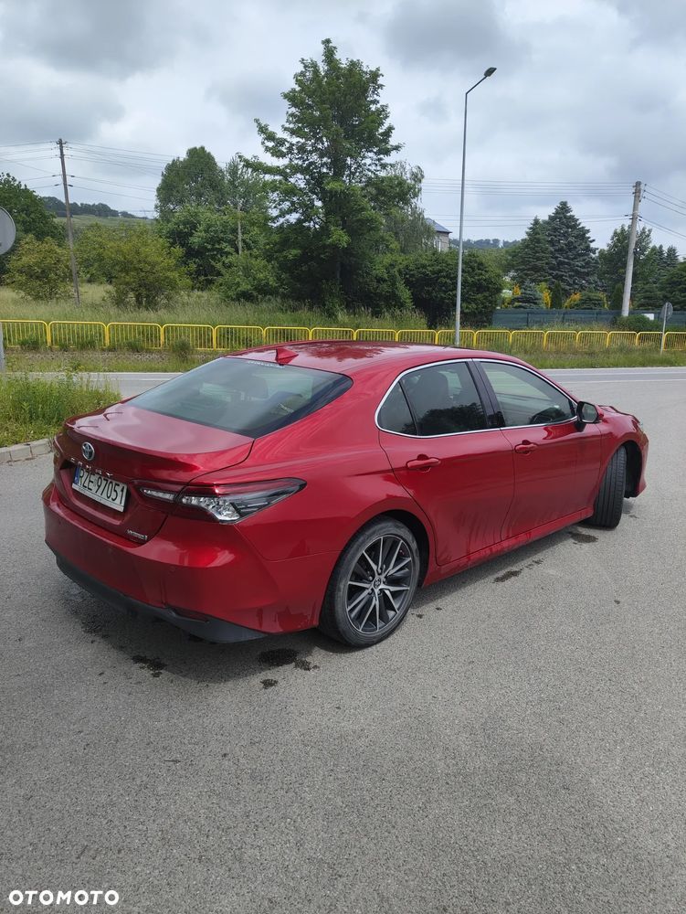 Toyota Camry 2.5 Hybrid Executive CVT - 1