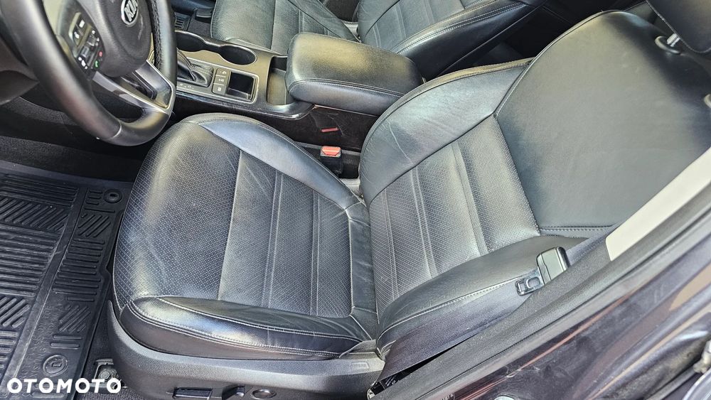Kia Sorento - 36