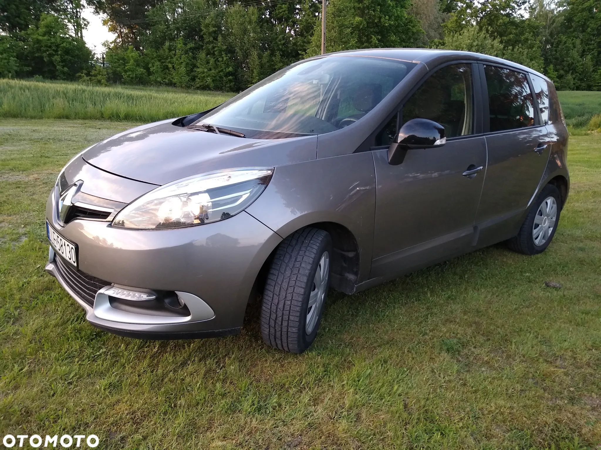 Renault Scenic 1.5 dCi Limited - 1