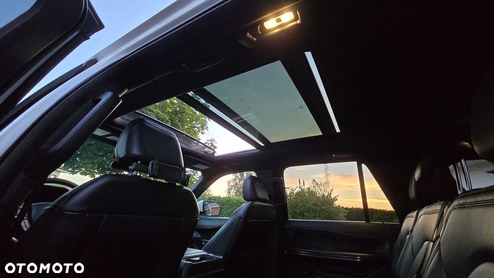 Ford Expedition - 25