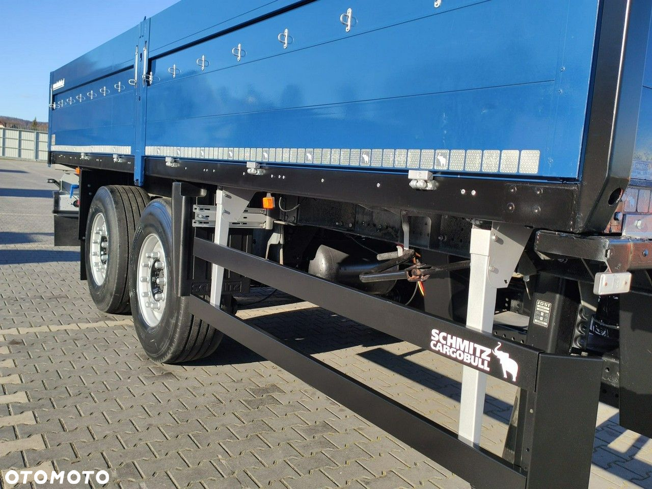 Schmitz Cargobull Ciężarowa 2-osiowa na poduszkach Tandem Stan Unikat !!! - 11